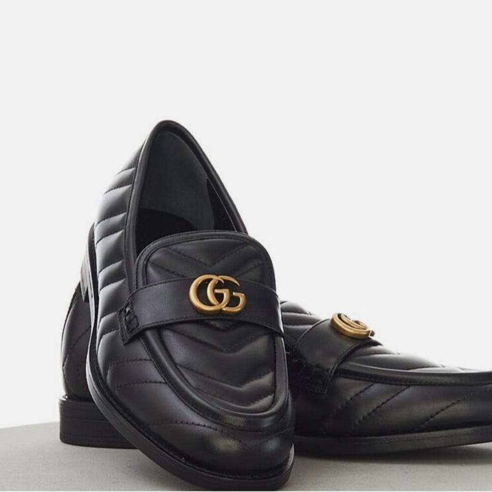 Gucci WOMEN'S LOAFER WITH DOUBLE G